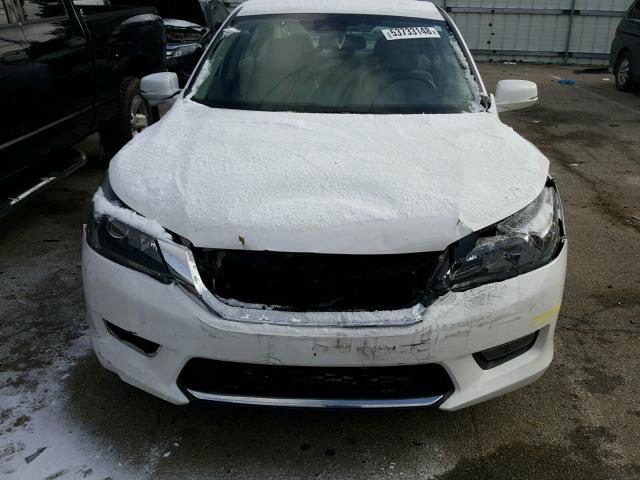 1HGCR2F80FA111535 - 2015 HONDA ACCORD EXL WHITE photo 9