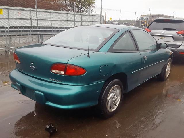 1G1JC1243W7330662 - 1998 CHEVROLET CAVALIER B GREEN photo 4