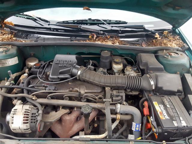 1G1JC1243W7330662 - 1998 CHEVROLET CAVALIER B GREEN photo 7