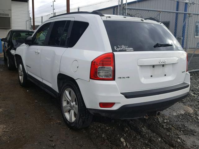 1J4NF1FB3BD281171 - 2011 JEEP COMPASS SP თეთრი ფოტო 3