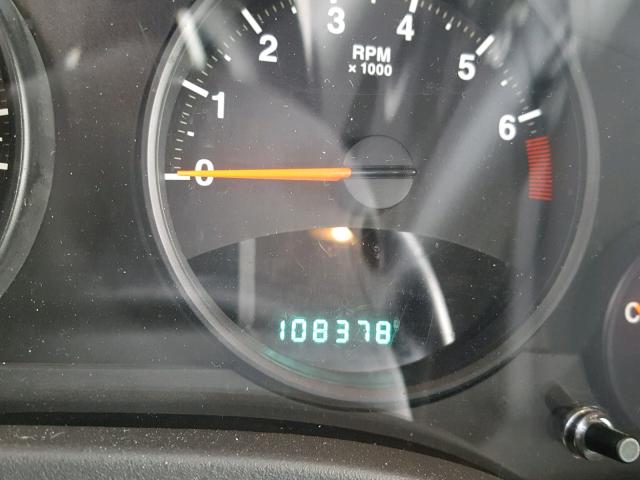 1J4NF1FB3BD281171 - 2011 JEEP COMPASS SP თეთრი ფოტო 8