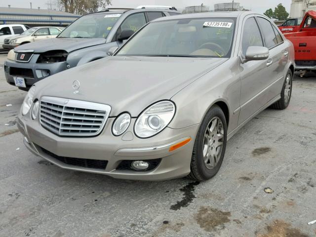 WDBUF22X17B050845 - 2007 MERCEDES-BENZ E 320 CDI TAN photo 2