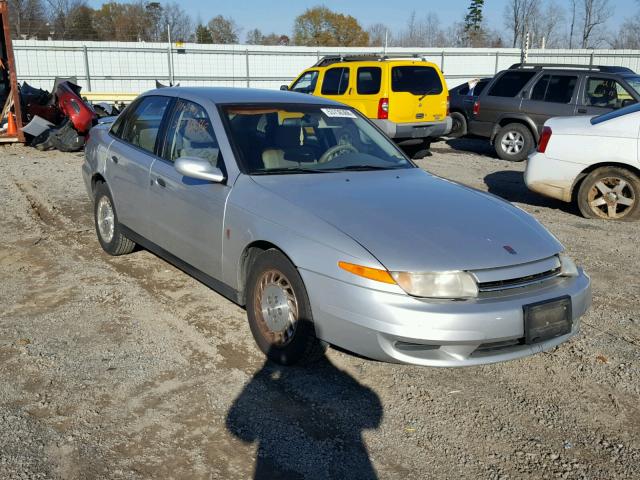 1G8JS54F22Y591165 - 2002 SATURN L100 SILVER photo 1