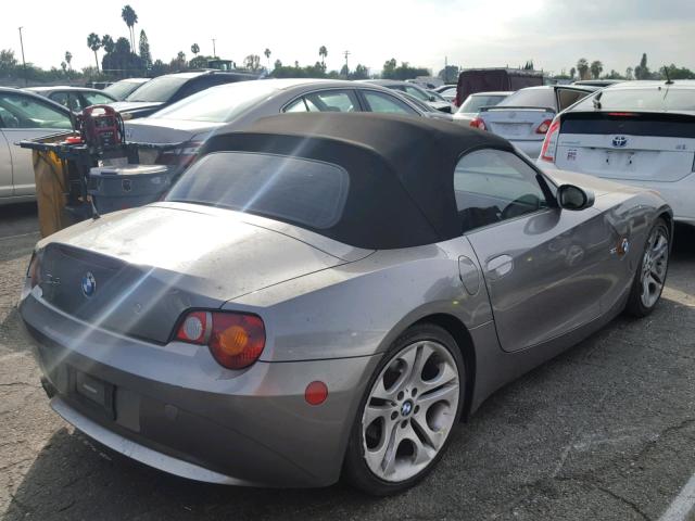 4USBT53403LU02187 - 2003 BMW Z4 3.0 GRAY photo 4