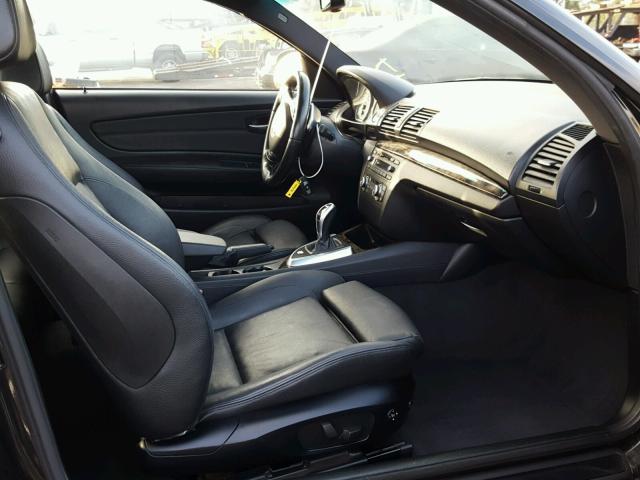 WBAUC9C56BVM09434 - 2011 BMW 135 I BLACK photo 5