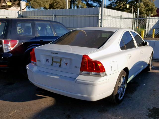 YV1RS592262541691 - 2006 VOLVO S60 2.5T WHITE photo 4