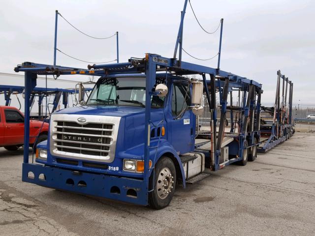 2FZHAZAS64AL89258 - 2004 STERLING TRUCK LT 9500 BLUE photo 2