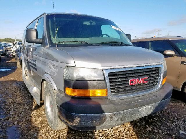 1GDFG15T931174495 - 2003 GMC SAVANA RV TWO TONE photo 1