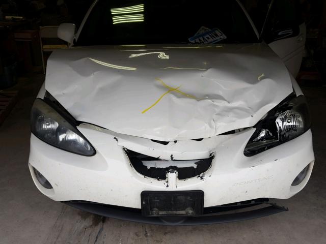 2G2WP552461182865 - 2006 PONTIAC GRAND PRIX WHITE photo 7