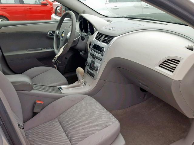 1G1ZB5EB0A4135197 - 2010 CHEVROLET MALIBU LS 银色 照片 5