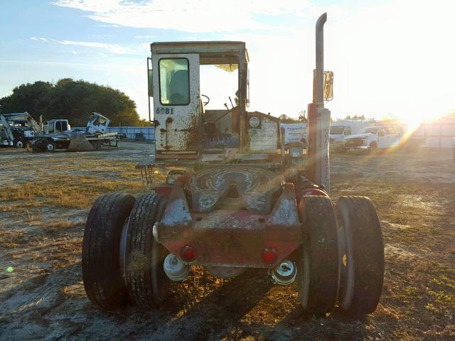 3064821290 - 1999 OTTAWA YARD TRACTOR TRLRJOCKEY TWO TONE photo 6