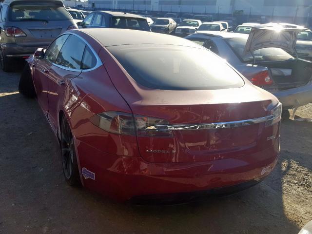 5YJSA1E46JF263183 - 2018 TESLA MODEL S RED photo 3