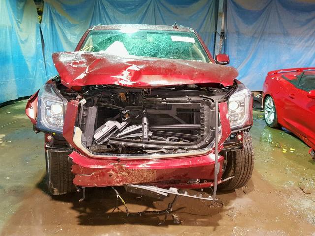 1GKS2GKC1HR322595 - 2017 GMC YUKON XL K RED photo 9