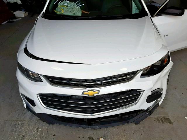 1G1ZB5ST7HF150212 - 2017 CHEVROLET MALIBU LS WHITE photo 7