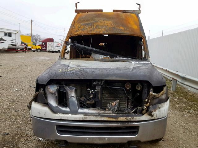 1N6AF0LYXGN808838 - 2016 NISSAN NV 2500 S BURN photo 9