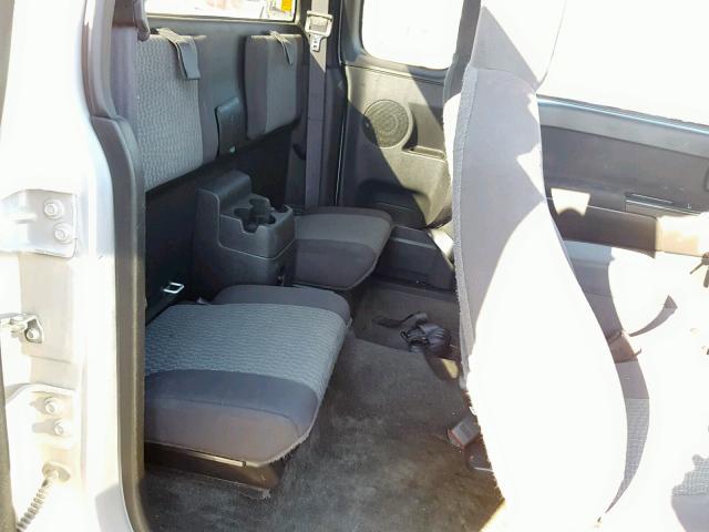 1GCJTCFE4C8144642 - 2012 CHEVROLET COLORADO L SILVER photo 6