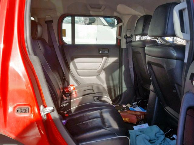 5GTDN136368156805 - 2006 HUMMER H3 RED photo 6