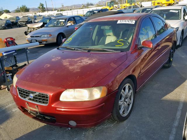 YV1RS592552479945 - 2005 VOLVO S60 2.5T BURGUNDY photo 2