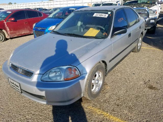 2HGEJ6621VH564162 - 1997 HONDA CIVIC DX SILVER photo 2