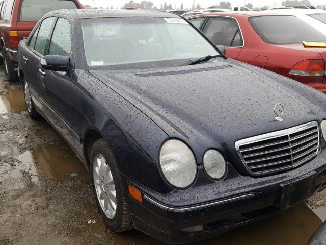 WDBJF65J11B228245 - 2001 MERCEDES-BENZ E 320 BLUE photo 1