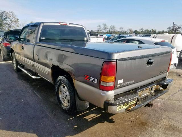 1GCEK19T9YE354911 - 2000 CHEVROLET SILVERADO SILVER photo 3