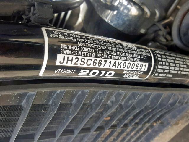 JH2SC6671AK000691 - 2010 HONDA VT1300 CT BLUE photo 10