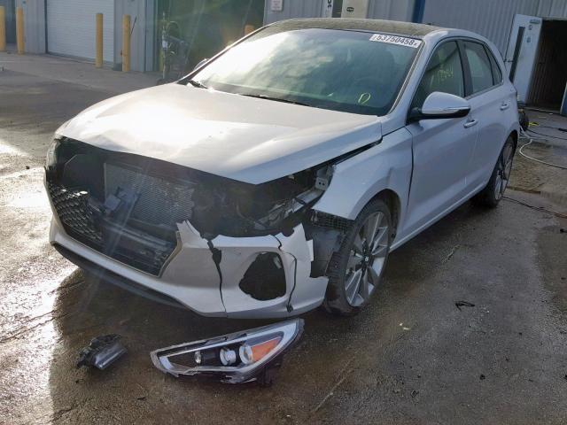 KMHH55LC3JU038383 - 2018 HYUNDAI ELANTRA GT SILVER photo 2