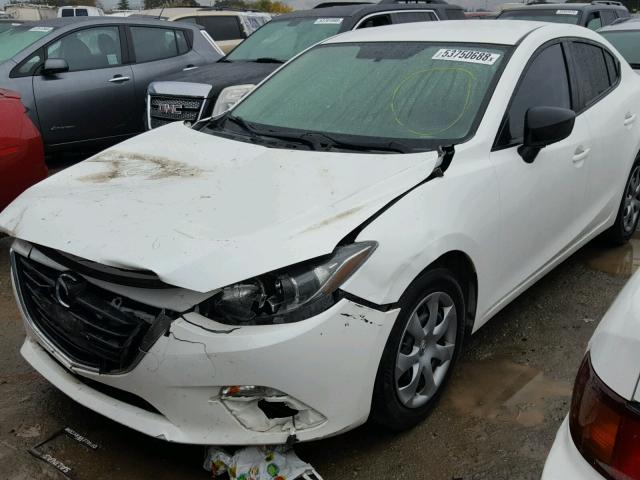 JM1BM1T71F1246375 - 2015 MAZDA 3 SV WHITE photo 2