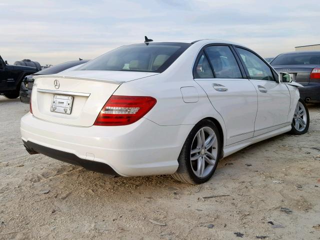 WDDGF4HB9EA964310 - 2014 MERCEDES-BENZ C 250 WHITE photo 4