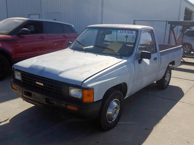 JT4RN50R0F0092546 - 1985 TOYOTA PICKUP 1/2 GRAY photo 2