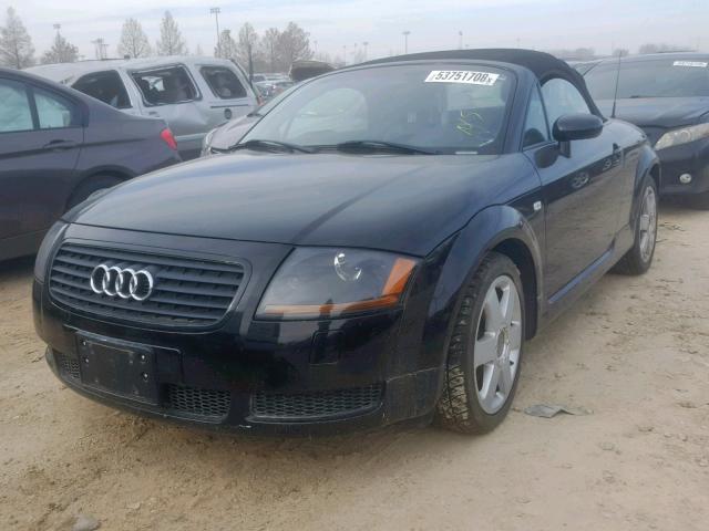 TRUTC28NX21039830 - 2002 AUDI TT BLACK photo 2