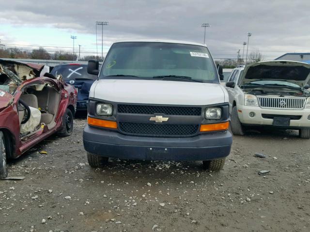 1GCSGAFX2C1190672 - 2012 CHEVROLET EXPRESS G1 WHITE photo 9