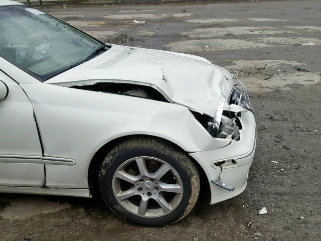 WDBRF92H07F913697 - 2007 MERCEDES-BENZ C 280 4MAT WHITE photo 9