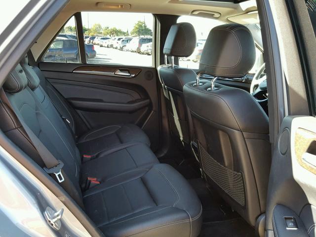 4JGDA5HBXCA016671 - 2012 MERCEDES-BENZ ML 350 4MA GRAY photo 6