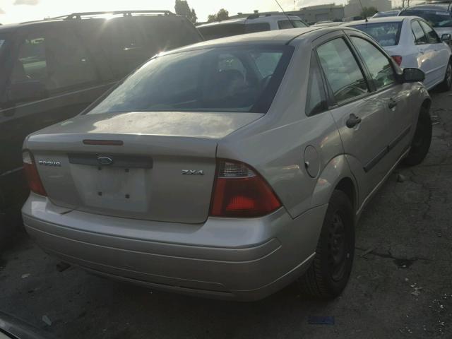 1FAFP34N26W101789 - 2006 FORD FOCUS ZX4 BEIGE photo 4