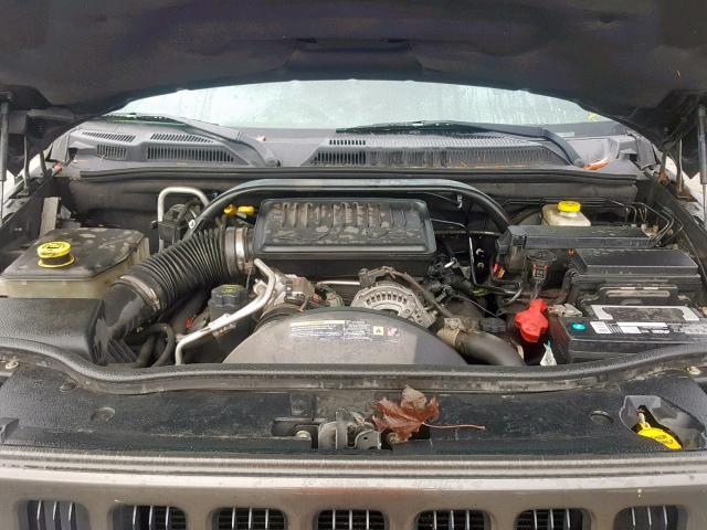 1J8HH48N56C232709 - 2006 JEEP COMMANDER 绿色 照片 7