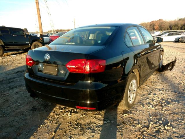 3VW2K7AJ7DM404125 - 2013 VOLKSWAGEN JETTA BASE BLACK photo 4