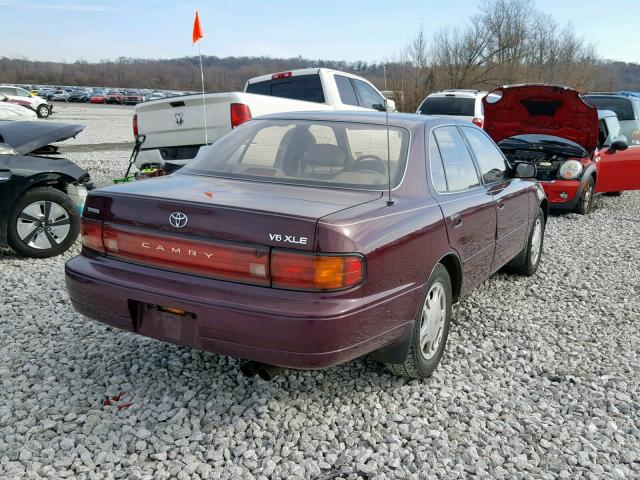 4T1VK13E2PU076590 - 1993 TOYOTA CAMRY XLE MAROON photo 4