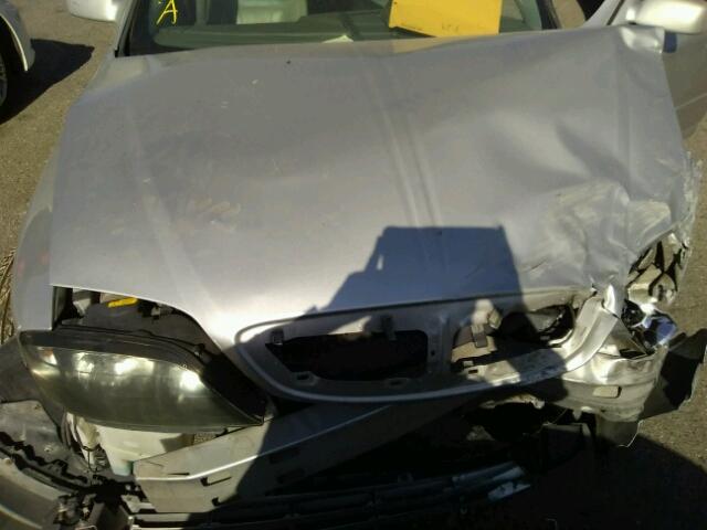 1LNHM87A63Y691069 - 2003 LINCOLN LS فضي صورة 7