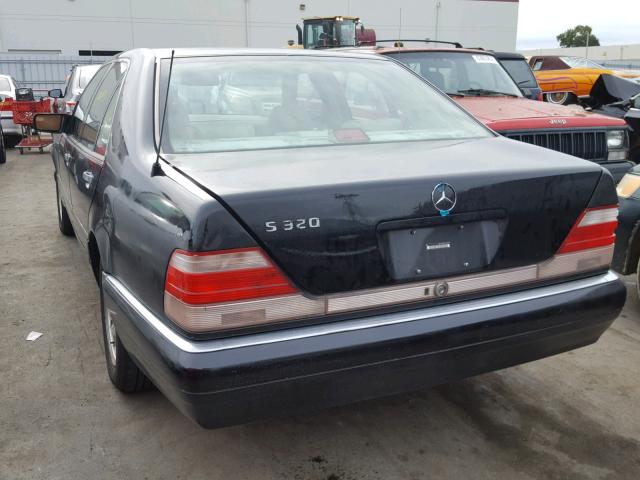 WDBGA32G8VA338141 - 1997 MERCEDES-BENZ S 320W BLACK photo 3