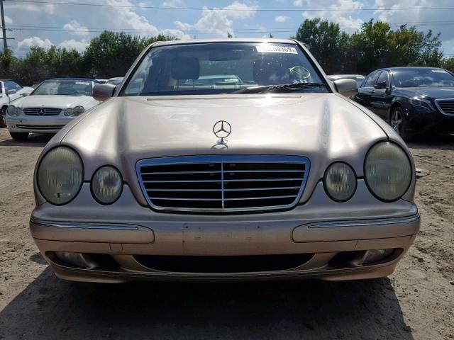 WDBJF65J12B393357 - 2002 MERCEDES-BENZ E 320 GOLD photo 9