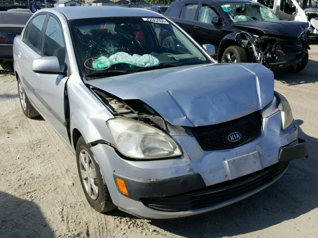 KNADE123266135676 - 2006 KIA RIO SILVER photo 1