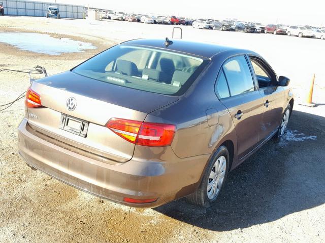 3VW2K7AJXFM258600 - 2015 VOLKSWAGEN JETTA BASE BROWN photo 4