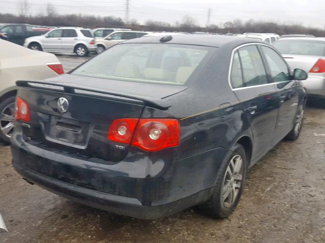 3VWST71K26M707791 - 2006 VOLKSWAGEN JETTA TDI BLACK photo 4