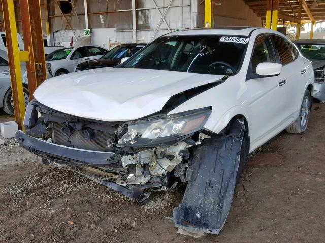 5J6TF1H31AL009882 - 2010 HONDA ACCORD CRO WHITE photo 2