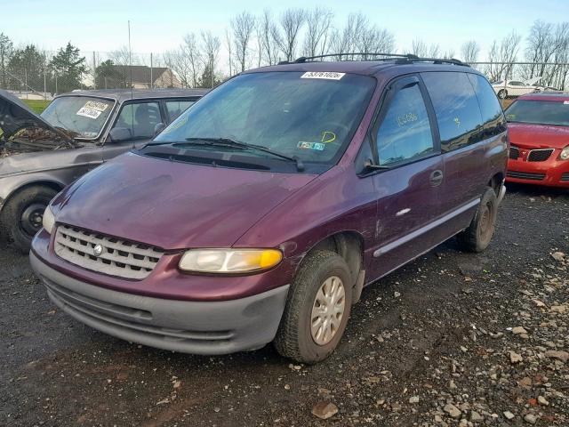 2P4GP2538YR623405 - 2000 PLYMOUTH VOYAGER BURGUNDY photo 2