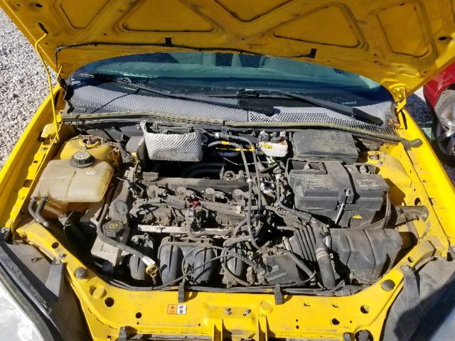 1FAFP31NX7W271520 - 2007 FORD FOCUS ZX3 YELLOW photo 7