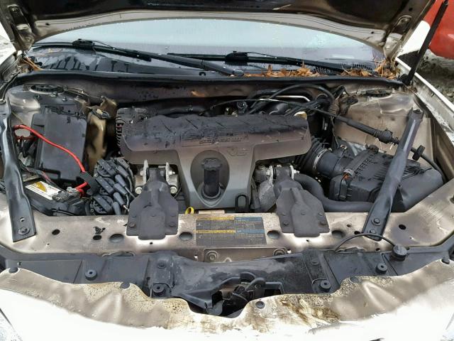 2G2WP552X81126139 - 2008 PONTIAC GRAND PRIX WHITE photo 7