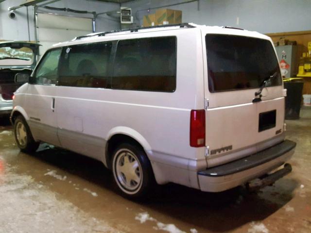 1GKEL19W9YB531356 - 2000 GMC SAFARI XT WHITE photo 3