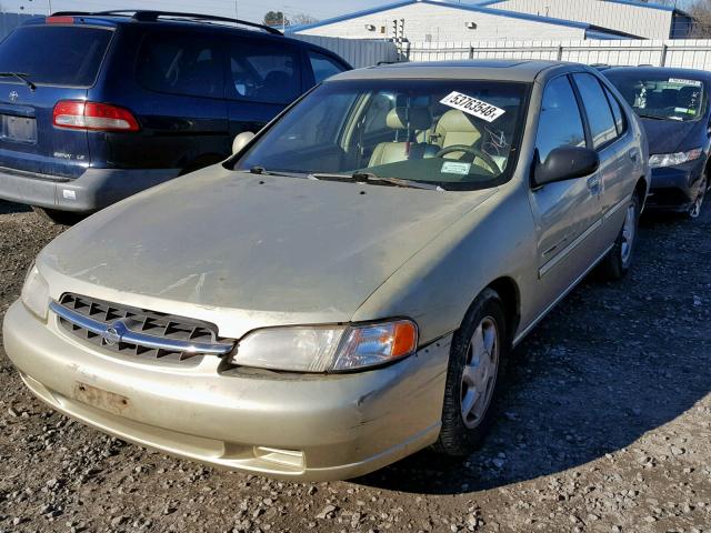 1N4DL01D1WC196215 - 1998 NISSAN ALTIMA XE GOLD photo 2